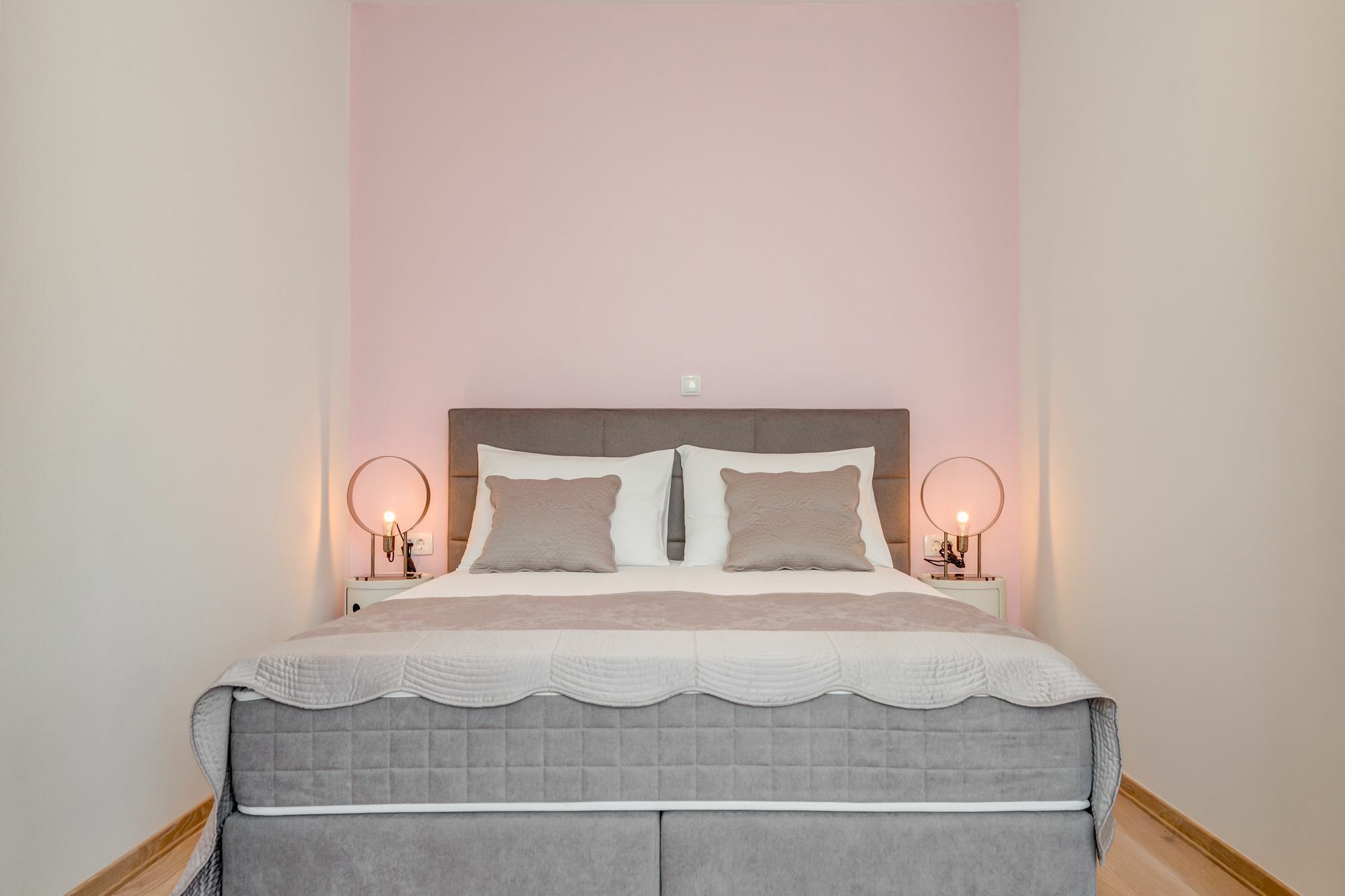 Capital Apartments And Rooms Split Bagian luar foto
